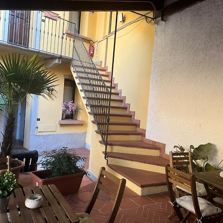 Bilocale Dafne Abbadesse Guest House Μιλάνο Εξωτερικό φωτογραφία