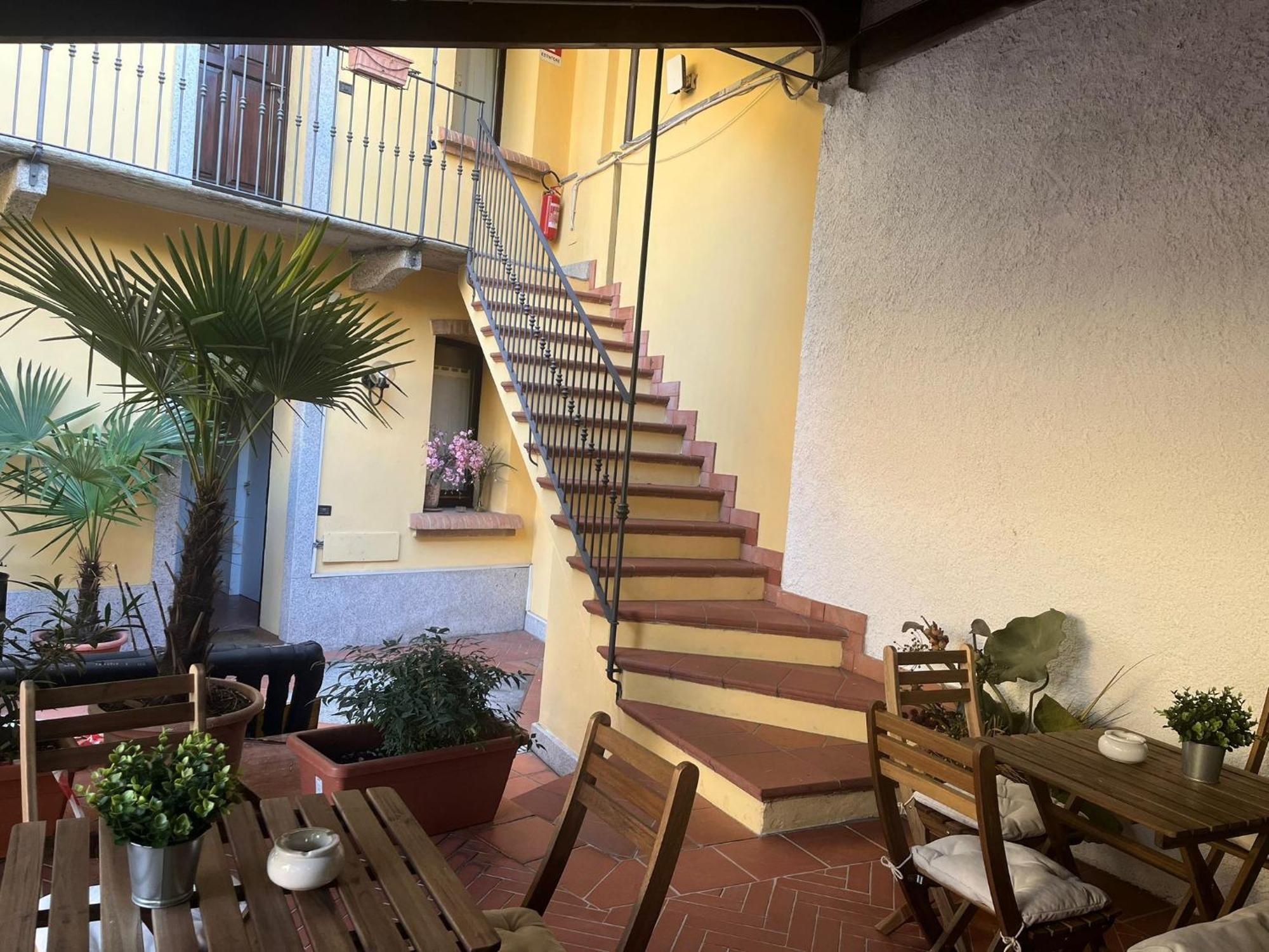 Bilocale Dafne Abbadesse Guest House Μιλάνο Εξωτερικό φωτογραφία